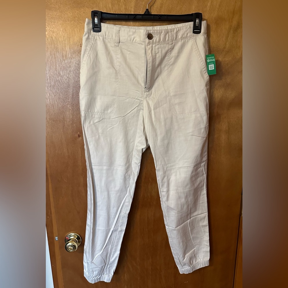 GAP WOMENS COTTON/LINEN BUTTON JOGGERS NWT SIZE 12, W/ BUTTON & ZIPPER CLOSURE
